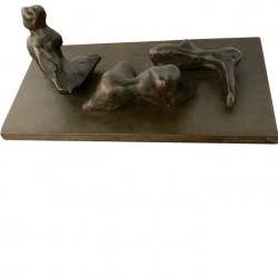 henry-moore-three-piece-reclining-figure-no5
